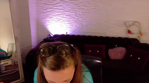 Snapshot of siennashinee chatting on July 2026 07:08:02 PM siennashinee online show from July 2026 07:08:02 PM