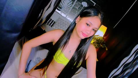 Snapshot of sierracoxriches chatting on January 2025 06:14:01 AM Belle online show from January 2025 06:14:01 AM