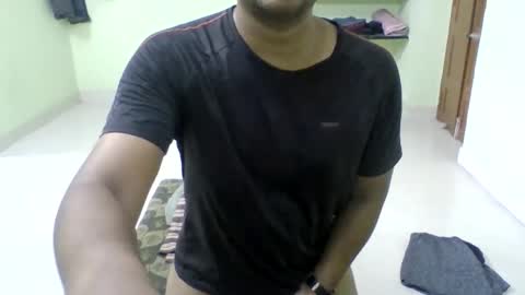 silent_flame online show from January 2026 05:42:01 AM