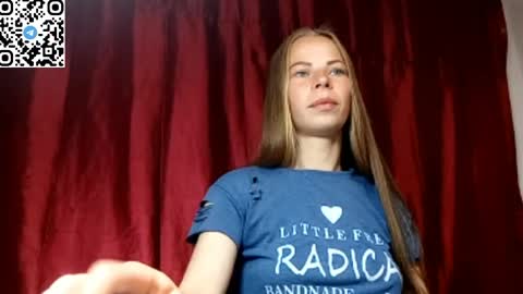 JULIANA online show from May 2026 10:29:02 PM
