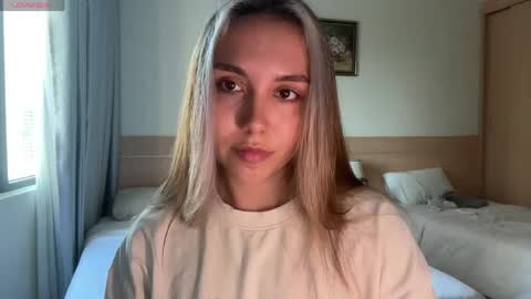 You fav Miss Si online show from April 2026 09:59:01 AM