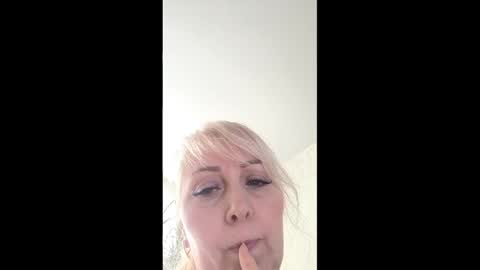 silkblondevip22 online show from April 2026 09:12:02 AM