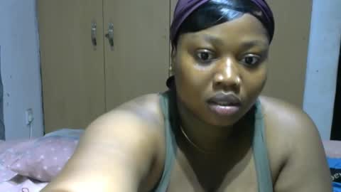 silkyandmasterr online show from March 2026 09:21:01 PM