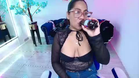 Silvana  online show from July 2026 07:52:01 PM