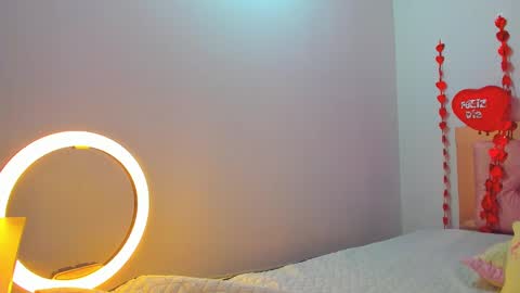 Silvana online show from February 2025 12:54:01 PM