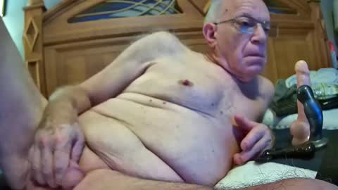 silverdaddy70x online show from December 2024 01:07:02 PM