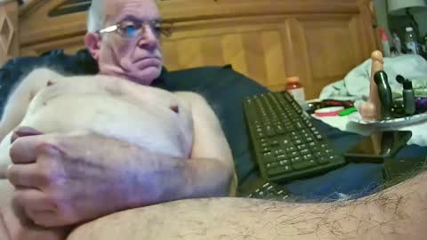silverdaddy70x online show from January 2025 09:20:01 PM