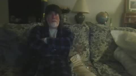 silverfunfox online show from March 2026 04:50:01 AM