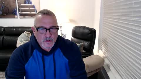 Snapshot of silveroli187 chatting on February 2025 04:36:01 PM silveroli187 online show from February 2025 04:36:01 PM