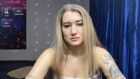 Silvia online show from February 2025 12:47:02 PM