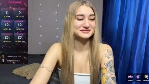 Silvia online show from February 2025 07:16:02 AM