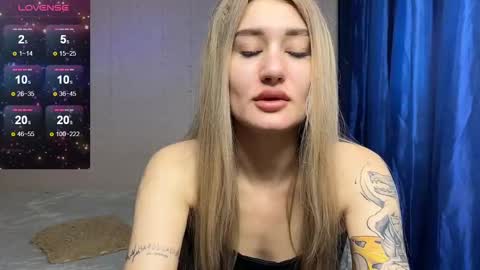 Silvia online show from February 2025 11:20:02 AM