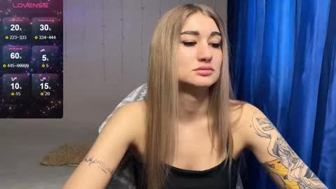 Silvia online show from March 2025 06:52:02 AM