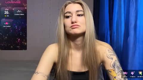 Silvia online show from March 2025 09:24:02 AM