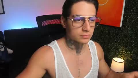 Snapshot of simon_cortes chatting on July 2026 12:09:01 PM Simon Cortes online show from July 2026 12:09:01 PM