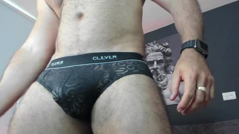 simon_leon01 online show from December 2024 02:19:02 PM