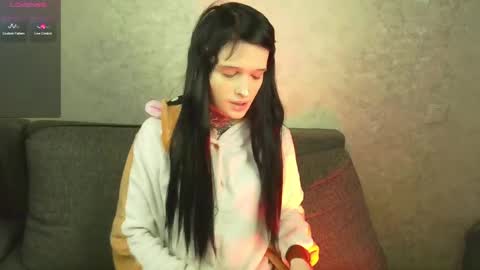 Simona online show from February 2025 07:28:02 AM