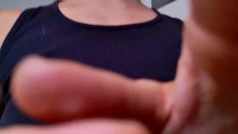 Sim. online show from October 2025 09:03:02 PM