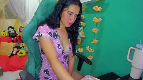 Simon Simpson          Modelo Independiente online show from June 2026 01:54:02 AM