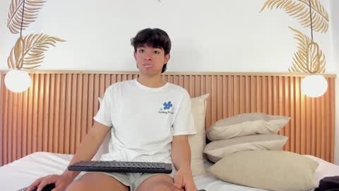  Simon  online show from January 2025 03:08:01 PM