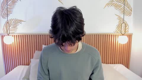  Simon  online show from January 2025 12:30:01 PM