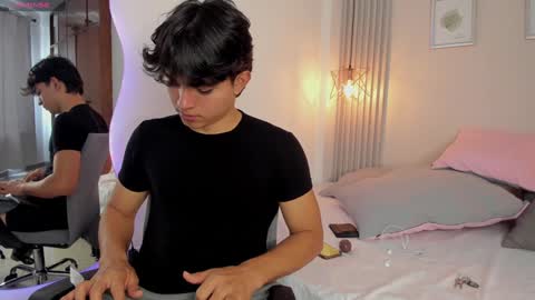  Simon  online show from January 2025 03:14:02 PM