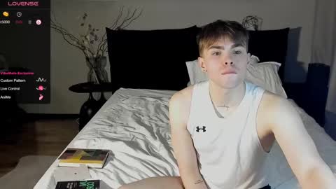 Simon online show from March 2025 09:00:02 PM