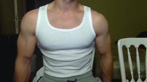 Adrian online show from October 2025 06:06:02 PM