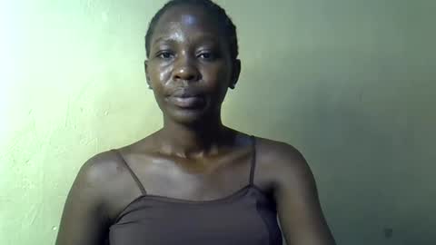 Snapshot of simplyloy33 chatting on June 2026 12:22:01 PM simplyloy33 online show from June 2026 12:22:01 PM