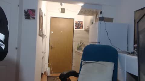 simyhvn online show from January 2025 05:09:01 AM