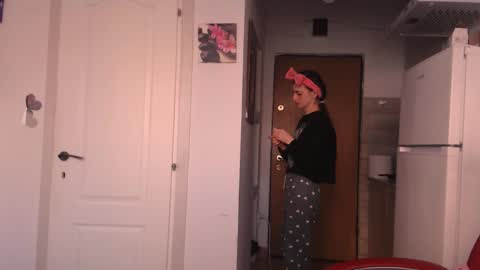 simyhvn online show from March 2026 05:10:02 AM