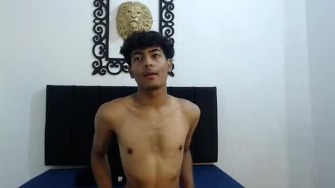 Snapshot of sinboy_ chatting on April 2026 11:12:01 AM online show from April 2026 11:12:01 AM