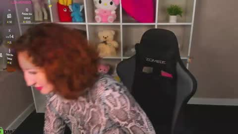 Snapshot of sindy_ortega chatting on June 2026 12:38:01 AM Hi my name is Cindy Id love to see you on my stream. My schedule for the week 2 GMT 3am-9am MoTuFrSaSu online show from June 2026 12:38:01 AM