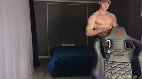 Richard online show from February 2025 04:35:01 PM