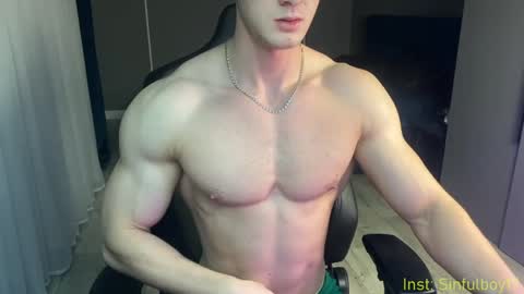 Richard online show from February 2025 07:07:01 PM