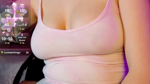 Snapshot of sinful_kittyy chatting on June 2026 09:04:01 PM Kate online show from June 2026 09:04:01 PM