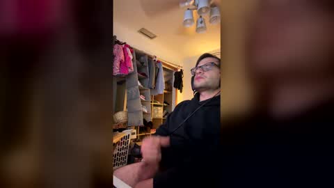 singholedad online show from April 2026 04:19:01 AM