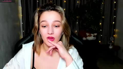 Sinty Noria online show from February 2025 01:20:01 AM