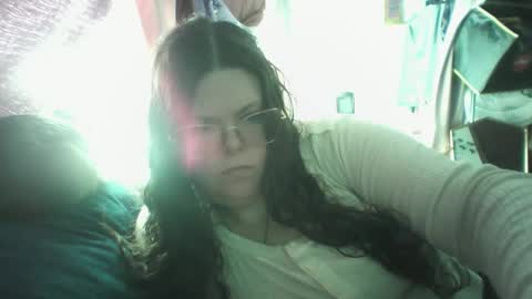 Snapshot of siofra chatting on February 2025 04:59:02 PM Siofra online show from February 2025 04:59:02 PM