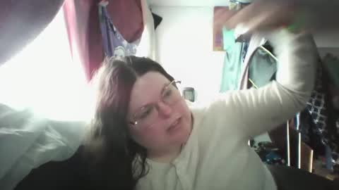 Snapshot of siofra chatting on February 2025 08:04:02 PM Siofra online show from February 2025 08:04:02 PM