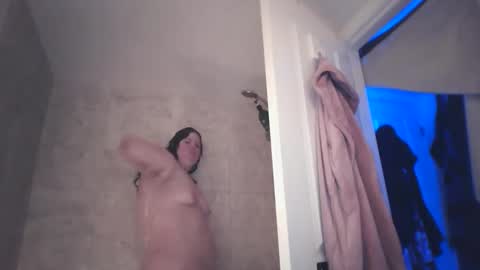 Snapshot of siofra chatting on March 2025 09:05:02 AM Siofra online show from March 2025 09:05:02 AM