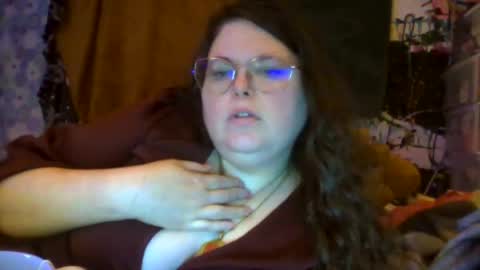 Snapshot of siofra chatting on October 2025 09:54:02 AM Siofra online show from October 2025 09:54:02 AM