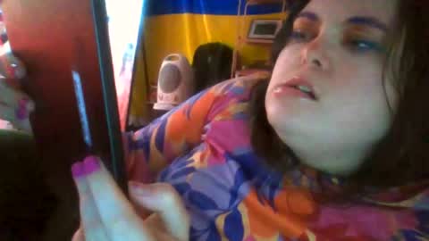 Snapshot of siofra chatting on October 2025 06:12:01 PM Siofra online show from October 2025 06:12:01 PM