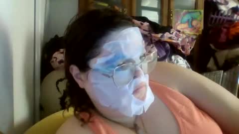 Snapshot of siofra chatting on October 2025 03:25:01 PM Siofra online show from October 2025 03:25:01 PM