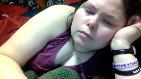 Snapshot of siofra chatting on October 2025 08:43:02 PM Siofra online show from October 2025 08:43:02 PM