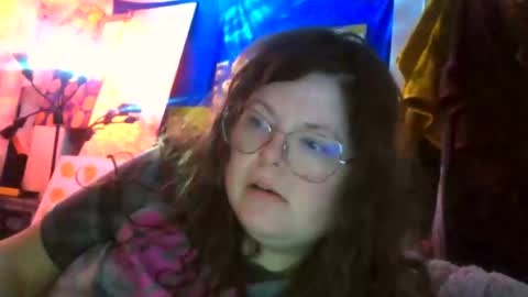 Snapshot of siofra chatting on November 2025 12:07:02 PM Siofra online show from November 2025 12:07:02 PM