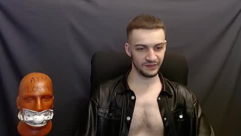 Snapshot of sir_damien chatting on December 2024 09:02:01 PM Sir Damien online show from December 2024 09:02:01 PM