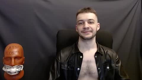 Snapshot of sir_damien chatting on December 2024 08:38:02 PM Sir Damien online show from December 2024 08:38:02 PM