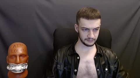 Snapshot of sir_damien chatting on January 2025 08:22:01 PM Sir Damien online show from January 2025 08:22:01 PM
