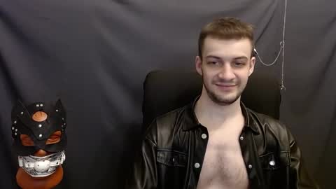 Snapshot of sir_damien chatting on January 2025 09:15:01 PM Sir Damien online show from January 2025 09:15:01 PM